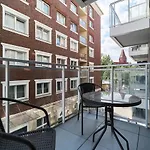 Jana Pawla Ii With Free Parking By Renters Apartment *