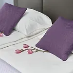 Jana Pawla Ii With Free Parking By Renters Apartment Breslau