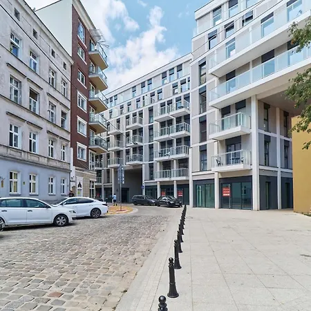 Jana Pawla Ii With Free Parking By Renters Apartamento