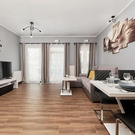 Διαμέρισμα Jana Pawla Ii With Free Parking By Renters