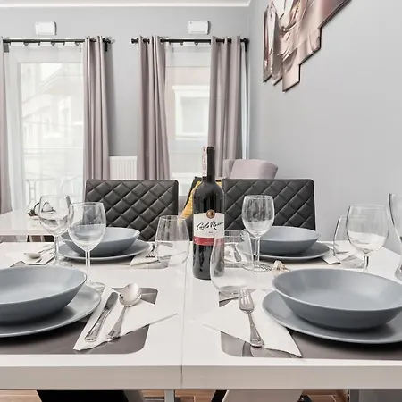 Διαμέρισμα Jana Pawla Ii With Free Parking By Renters *