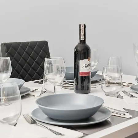 Apartamento Jana Pawla Ii With Free Parking By Renters Breslavia